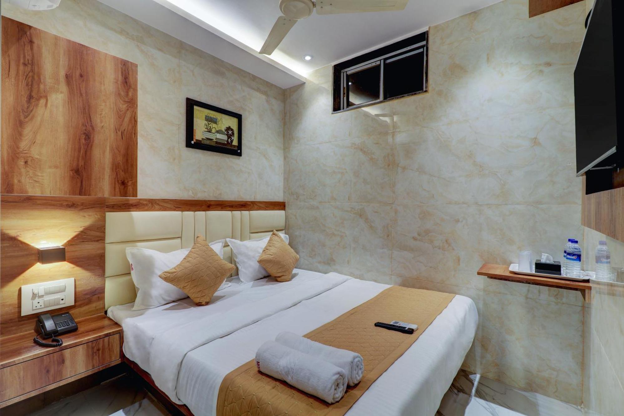 Hotel Omega 孟买 外观 照片
